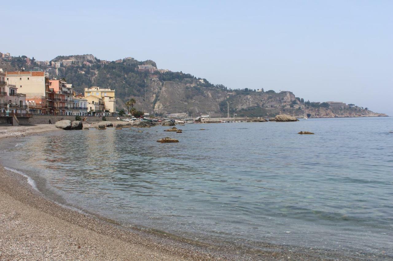 Invito Al Viaggio Giardini Naxos Exterior foto